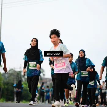 Runner Photo 4761318