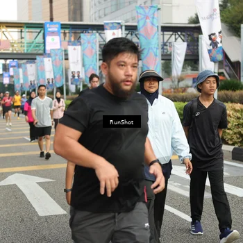 Runner Photo 4761381