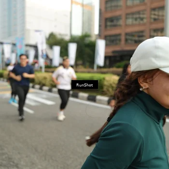 Runner Photo 4761386