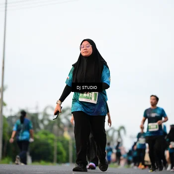 Runner Photo 4761457