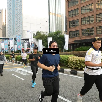 Runner Photo 4761472