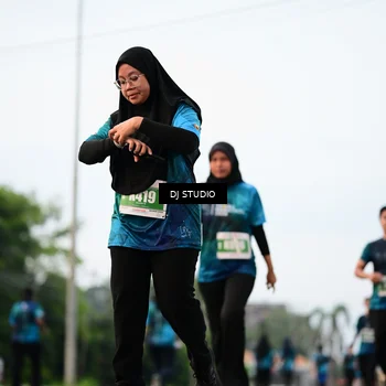 Runner Photo 4761478