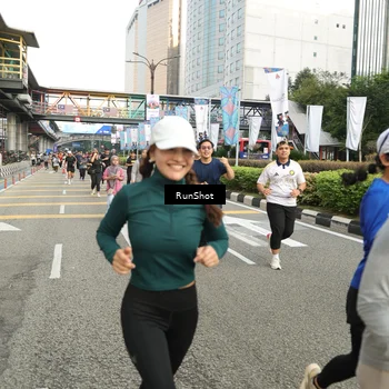 Runner Photo 4761503