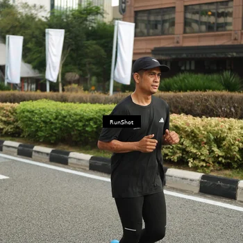 Runner Photo 4761507