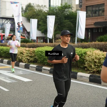 Runner Photo 4761509