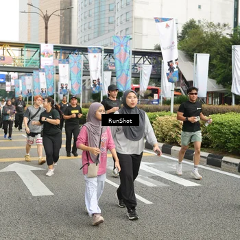 Runner Photo 4761619