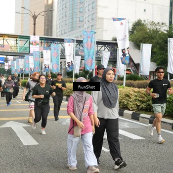 Runner Photo 4761660