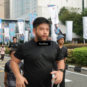 Runner Photo 4761684