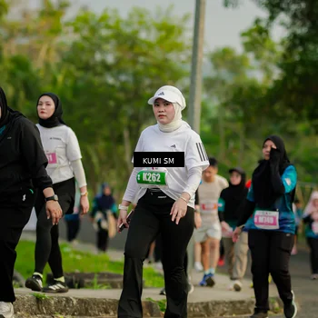Runner Photo 4761687