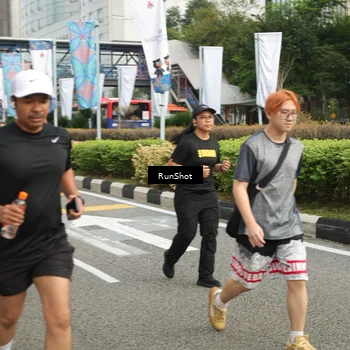 Runner Photo 4761771