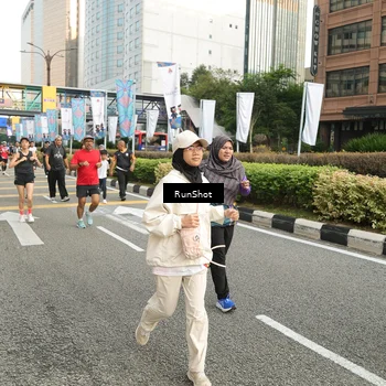 Runner Photo 4761814
