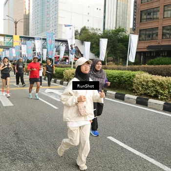 Runner Photo 4761827