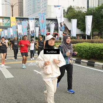 Runner Photo 4761833
