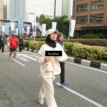 Runner Photo 4761857