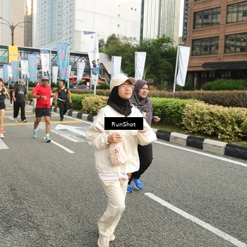 Runner Photo 4761867