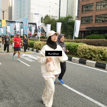 Runner Photo 4761886