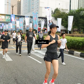 Runner Photo 4762009