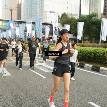 Runner Photo 4762054