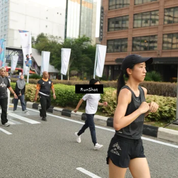 Runner Photo 4762096