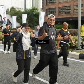 Runner Photo 4762272