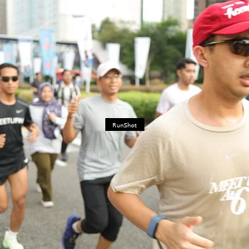 Runner Photo 4762294