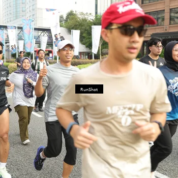 Runner Photo 4762295