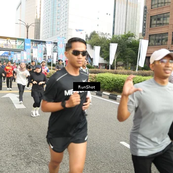 Runner Photo 4762381