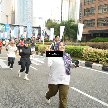 Runner Photo 4762414