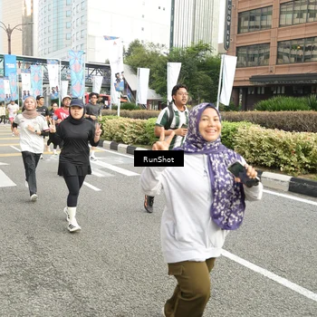 Runner Photo 4762421