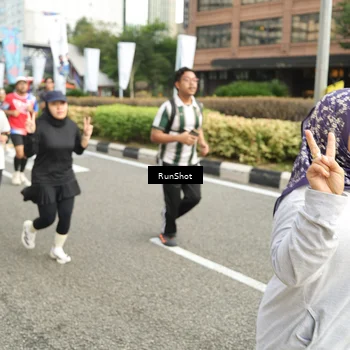 Runner Photo 4762460