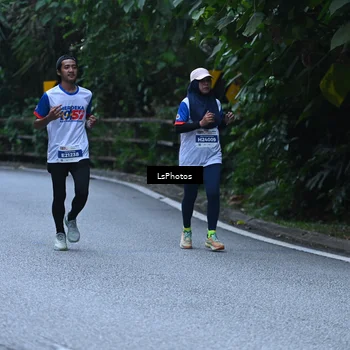 Runner Photo 4762471
