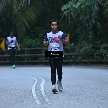 Runner Photo 4762474