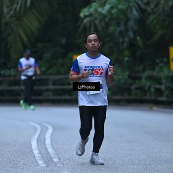 Runner Photo 4762479