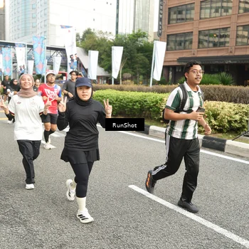 Runner Photo 4762491