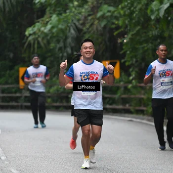 Runner Photo 4762503