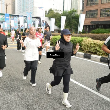 Runner Photo 4762516