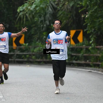 Runner Photo 4762521