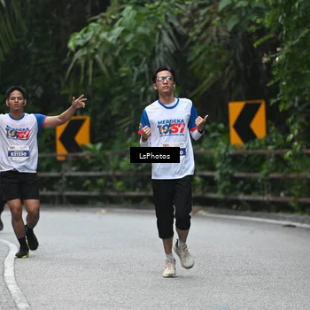 Runner Photo 4762523