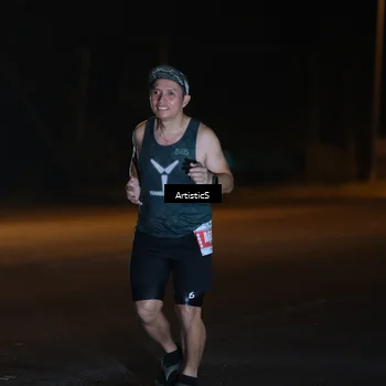 Runner Photo 4762525