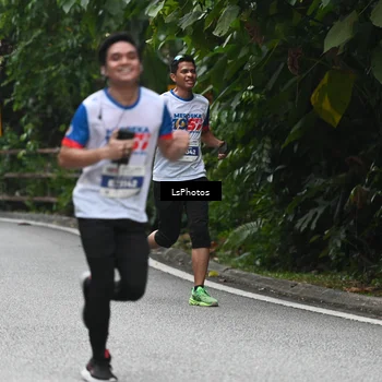 Runner Photo 4762536