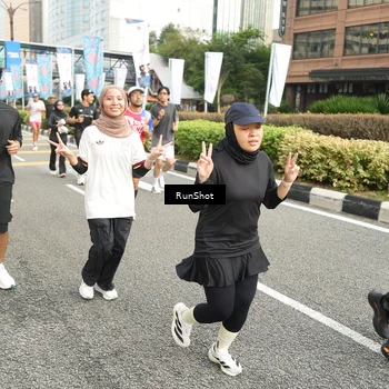 Runner Photo 4762542