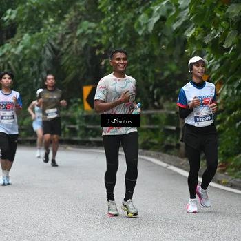 Runner Photo 4762545