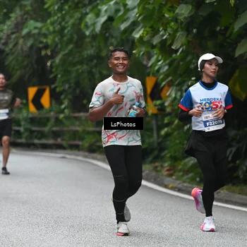 Runner Photo 4762555