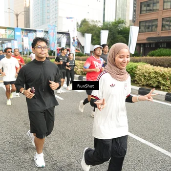 Runner Photo 4762590