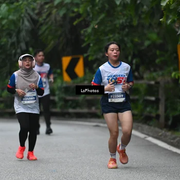 Runner Photo 4762600