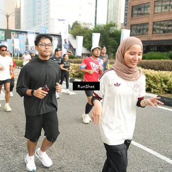 Runner Photo 4762622