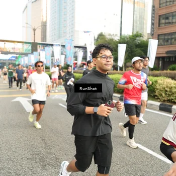 Runner Photo 4762647