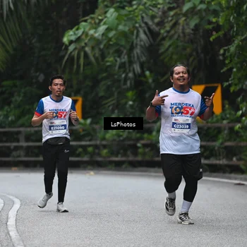 Runner Photo 4762659