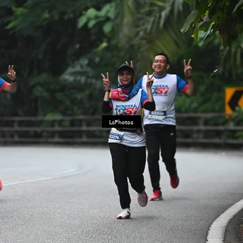 Runner Photo 4762670