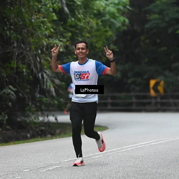 Runner Photo 4762676